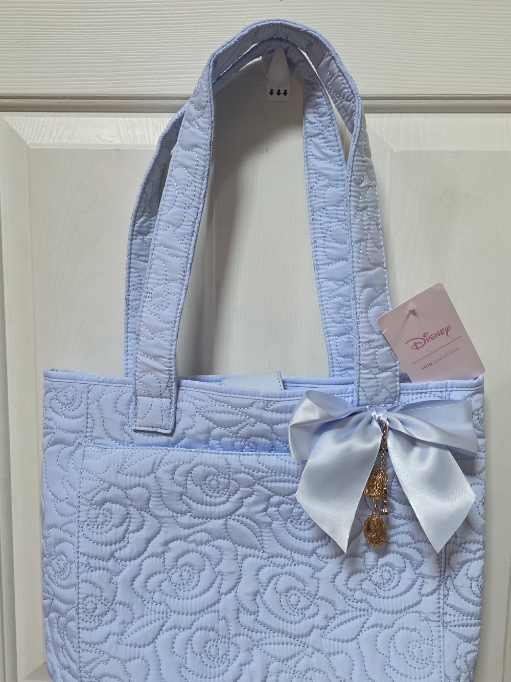 Disney Princess Her Universe Belle Quilted Rose-Pattern Tote NWT